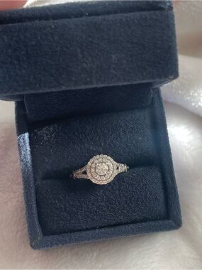 14k gold diamond engagement ring💎enchanted disney🩷